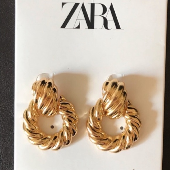 Zara Gold knob  Earrings - Picture 1 of 5